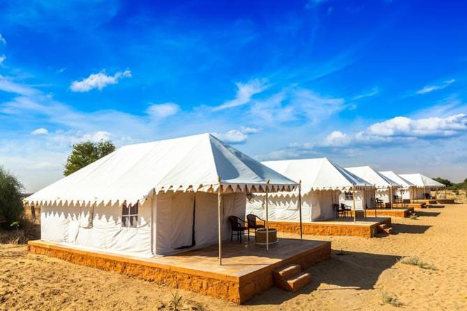 jaisalmer luxury camp