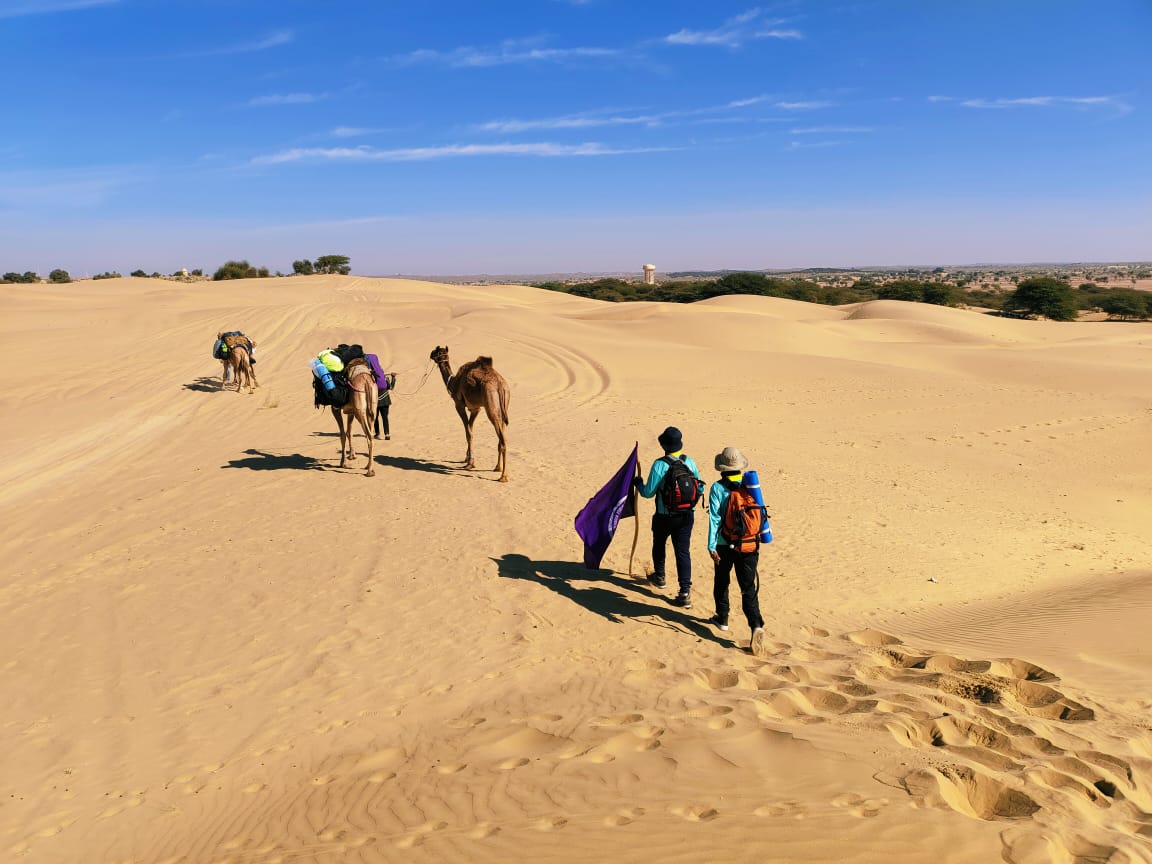 overnight camel safari in jaisalmer